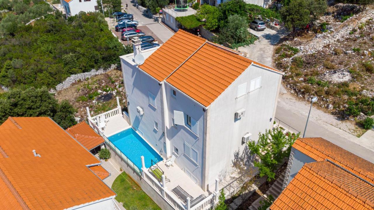 Villa Castello Residence Zrnovo 외부 사진