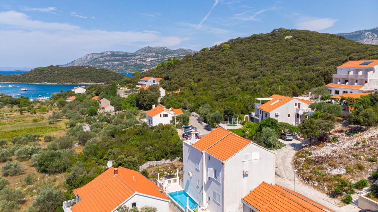 Villa Castello Residence Zrnovo 외부 사진
