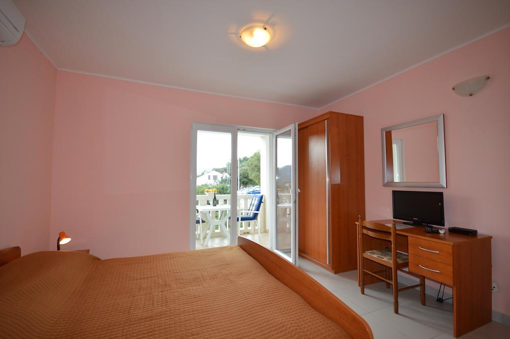 Villa Castello Residence Zrnovo 외부 사진