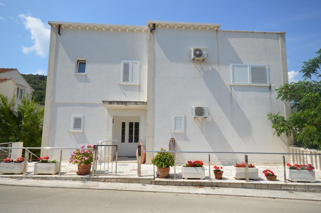 Villa Castello Residence Zrnovo 외부 사진